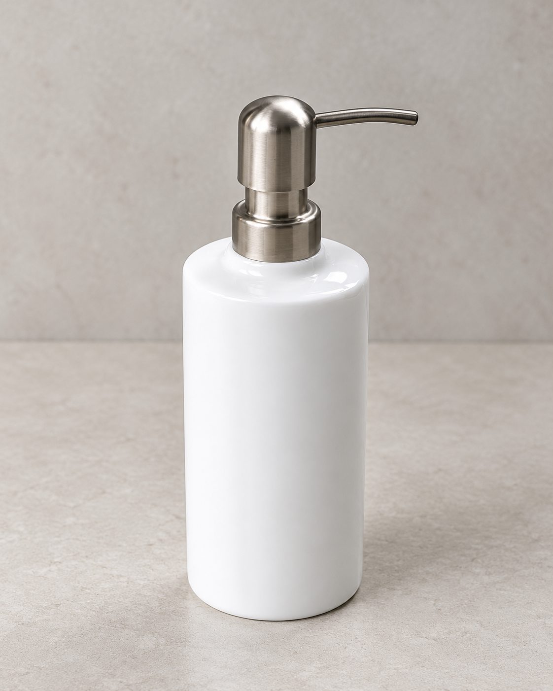 Ceramic pump dispenser produced by Milano Group